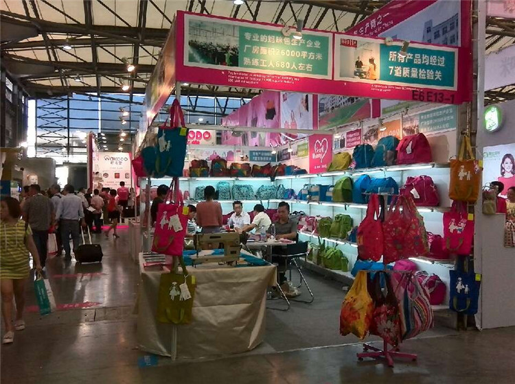 母嬰展
